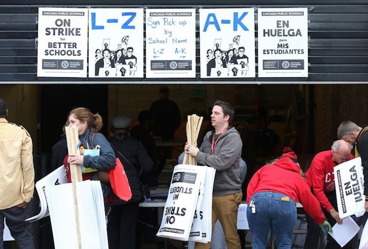 Click to enlarge Chicago Teachers Union strike