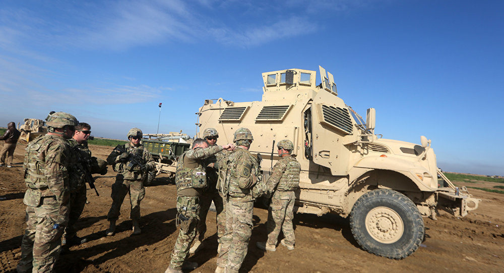 Click to enlarge Us troops