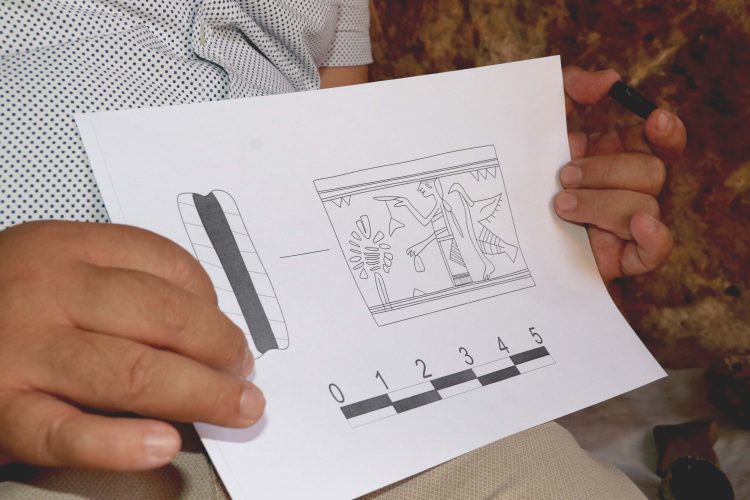 Click to enlarge Assyrian Seal _2