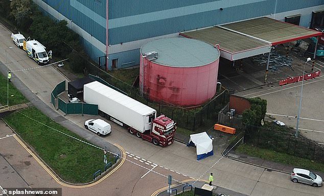 Click to enlarge essex truck lorry bodies