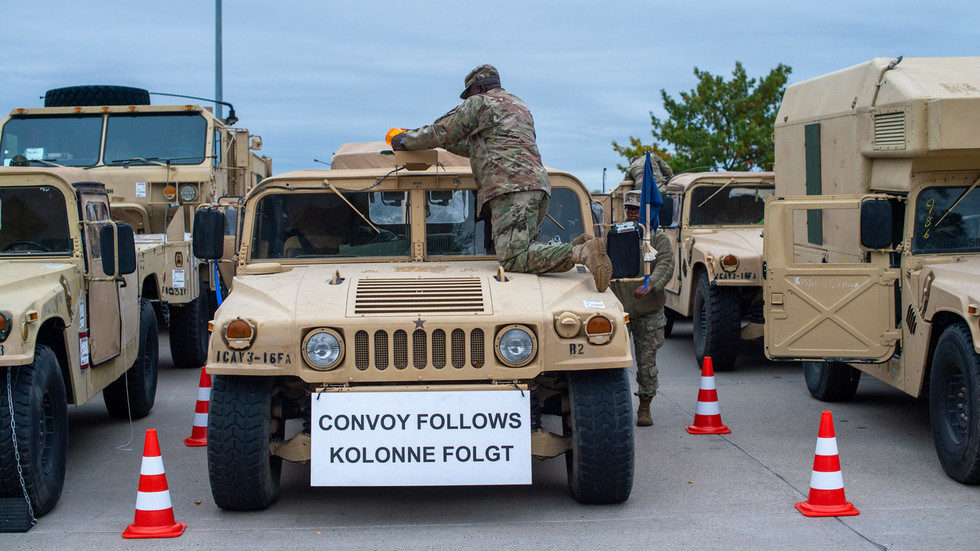 Click to enlarge us troops germany