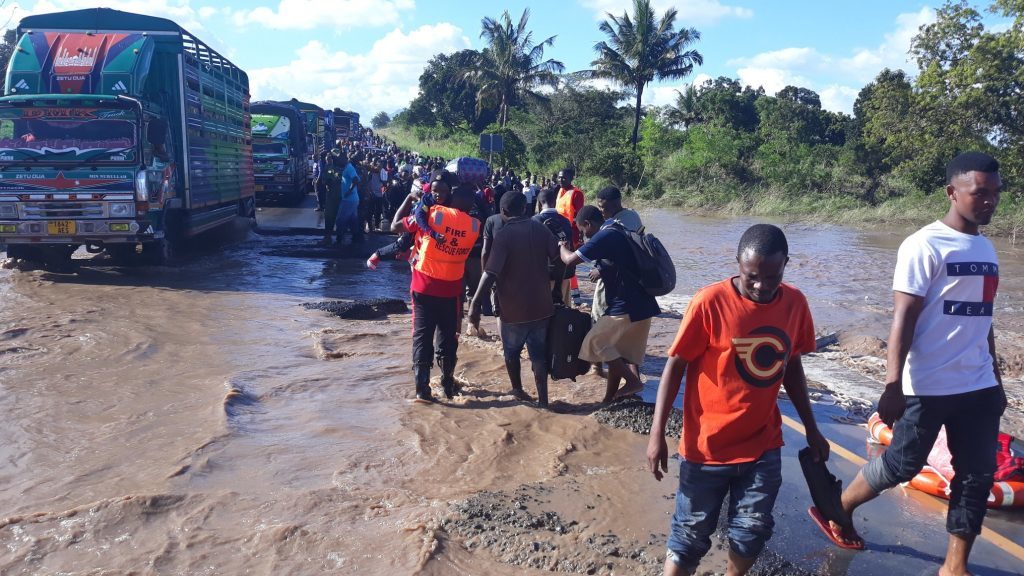 Click to enlarge Floods in Handeni district, Tanga Region, Tanzania, have damaged bridges and roads, causing severe traffic disruption, October 2019.