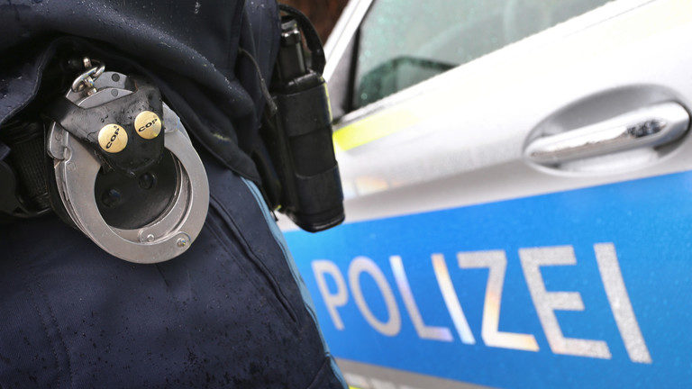 Click to enlarge polizei