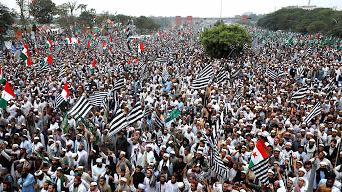 Click to enlarge Pakistan protest