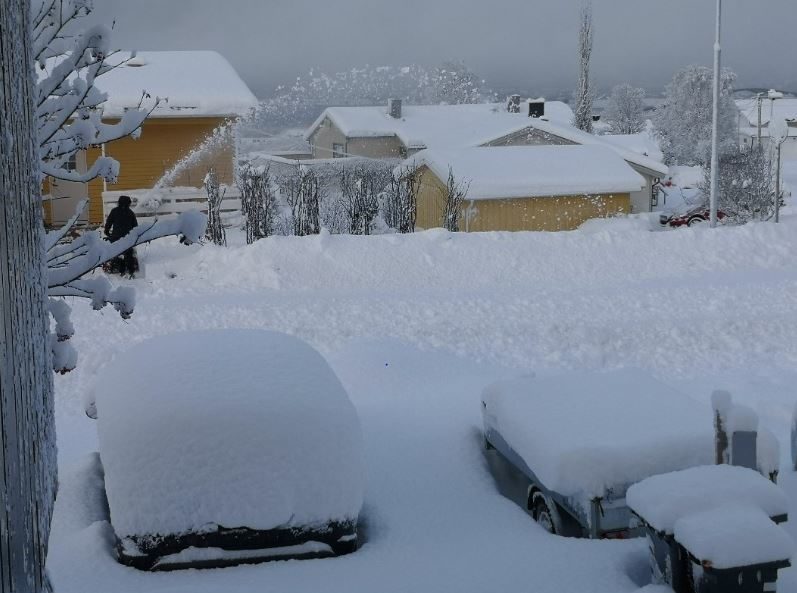 Click to enlarge Snowfall in Norway