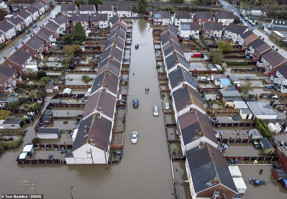 houses flooded uk