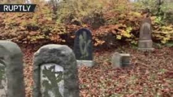 Click to enlarge Gravestones