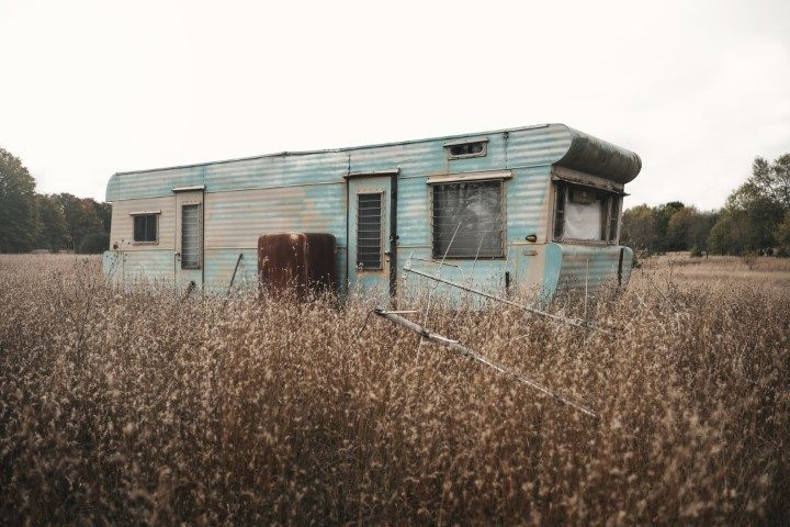 Click to enlarge abandoned trailer
