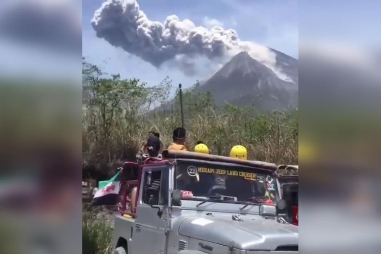 Click to enlarge A screen grab from Indonesia's National Disaster