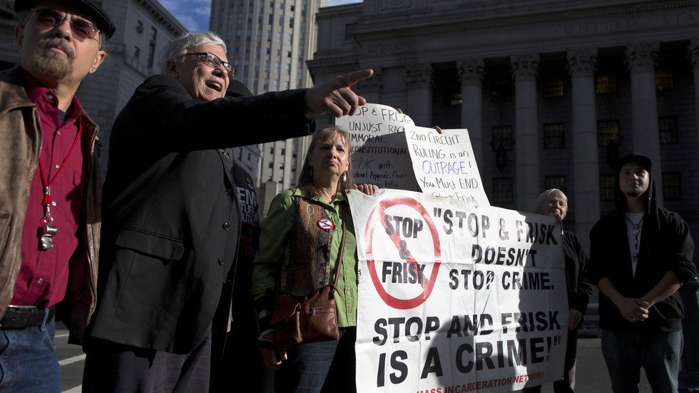 People protest 'stop and frisk'