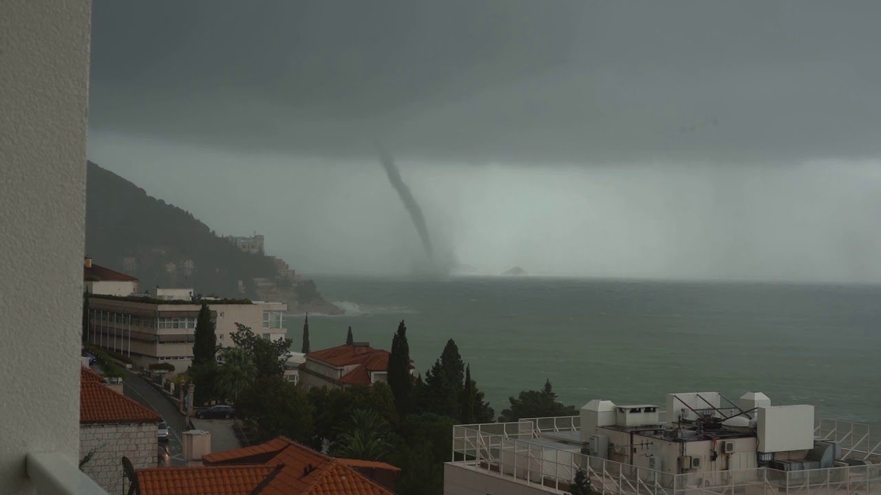 waterspout