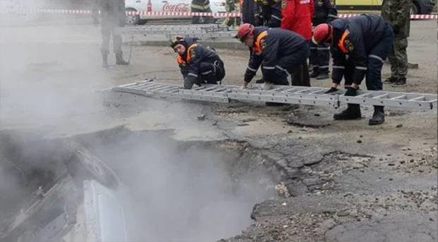 Hot water is pumped through cities in Russia to help businesses and homeowners cope with the extreme cold.