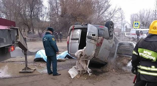 The local Ministry of Emergencies said: 