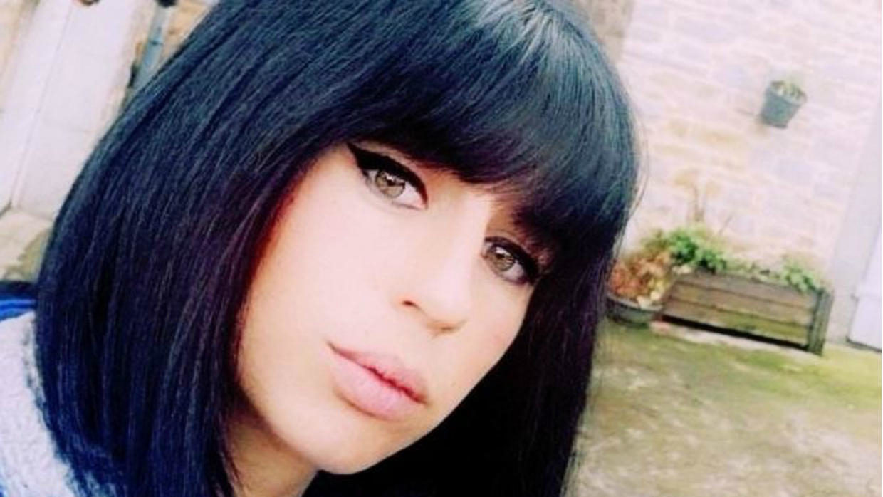 Click to enlarge Elisa Pilarski, 29, was killed by dogs while walking her own dog in a forest in northern France during a hunt with hounds.
