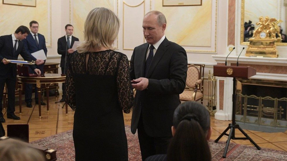 Click to enlarge Putin awards order of Courage victims explosion Arkhangelsk