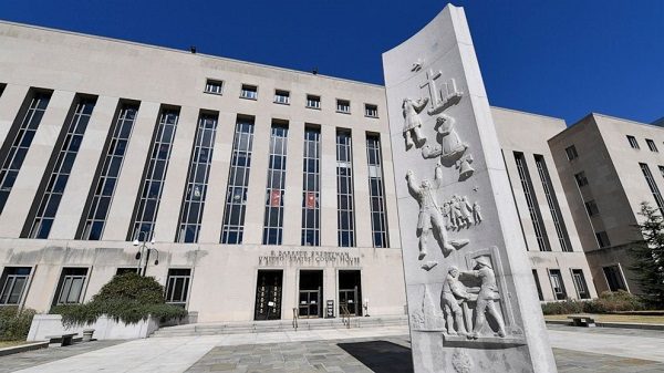 Click to enlarge Courthouse