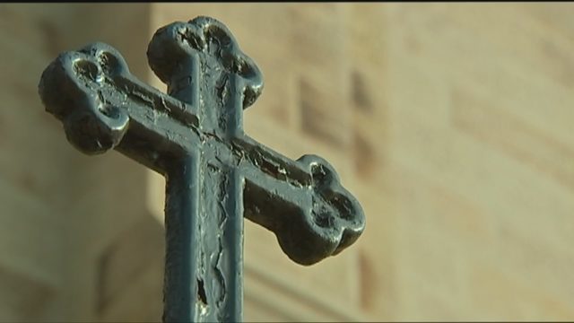 Cross