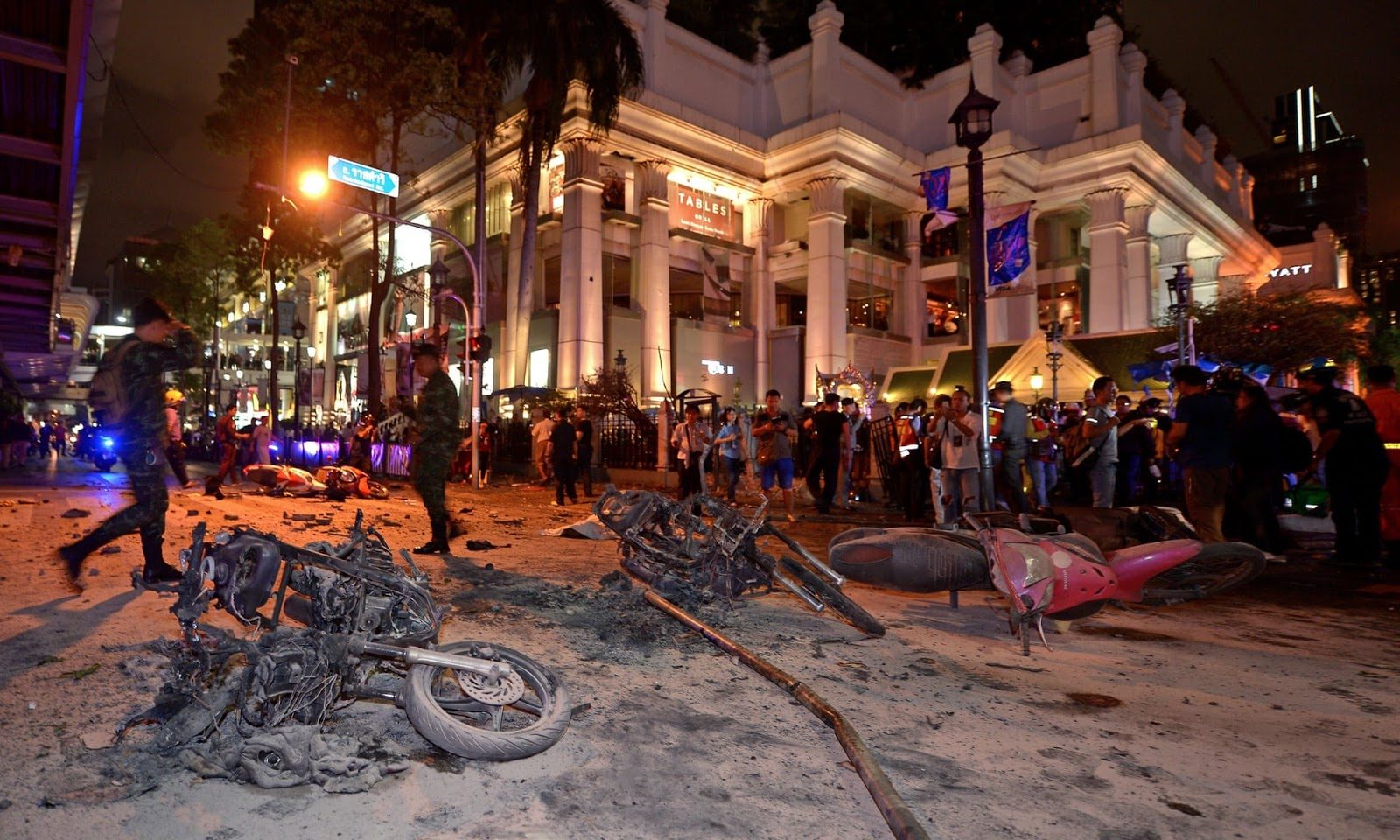 Click to enlarge Bangkok bombing aftermath
