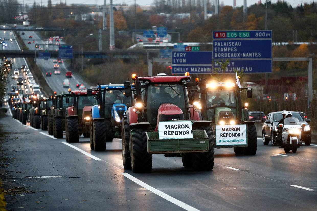 Click to enlarge french farmers