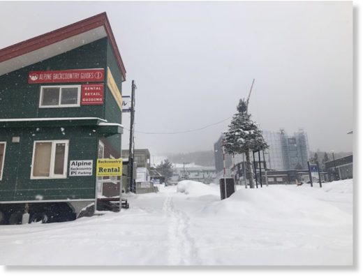 Plenty of snow at the base in Furano yesterday and more snow is forecast for Hokkaido over the next week.