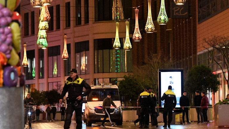 Click to enlarge hague stabbing