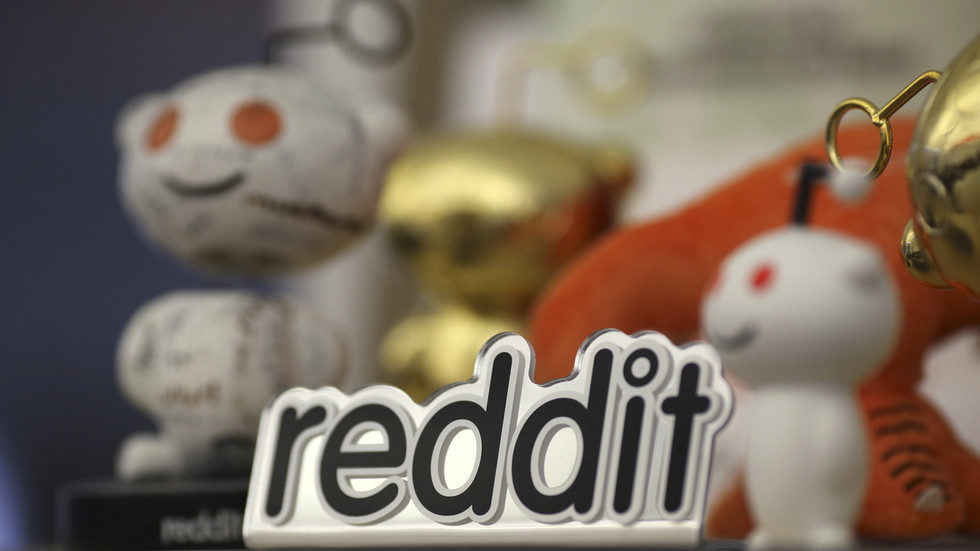 reddit logo doll