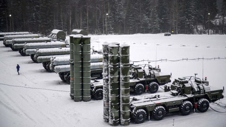 Click to enlarge S-400 snow
