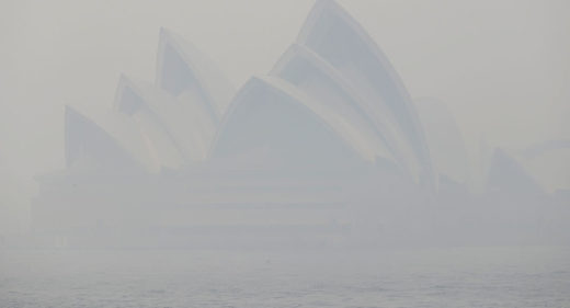 sydney opera house bushfires smoke