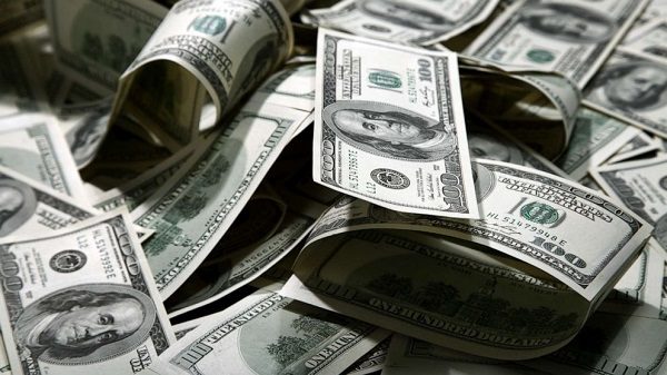 100 dollar bills