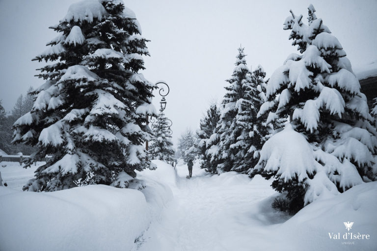 Click to enlarge When you are talking winter wonderland, it is hard to beat the European Alps in Fresh snow. Val d’Isere after last weekend’s snowfalls and there’s another 90cms due this weekend.
