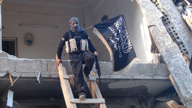 Al-Nusra fighter