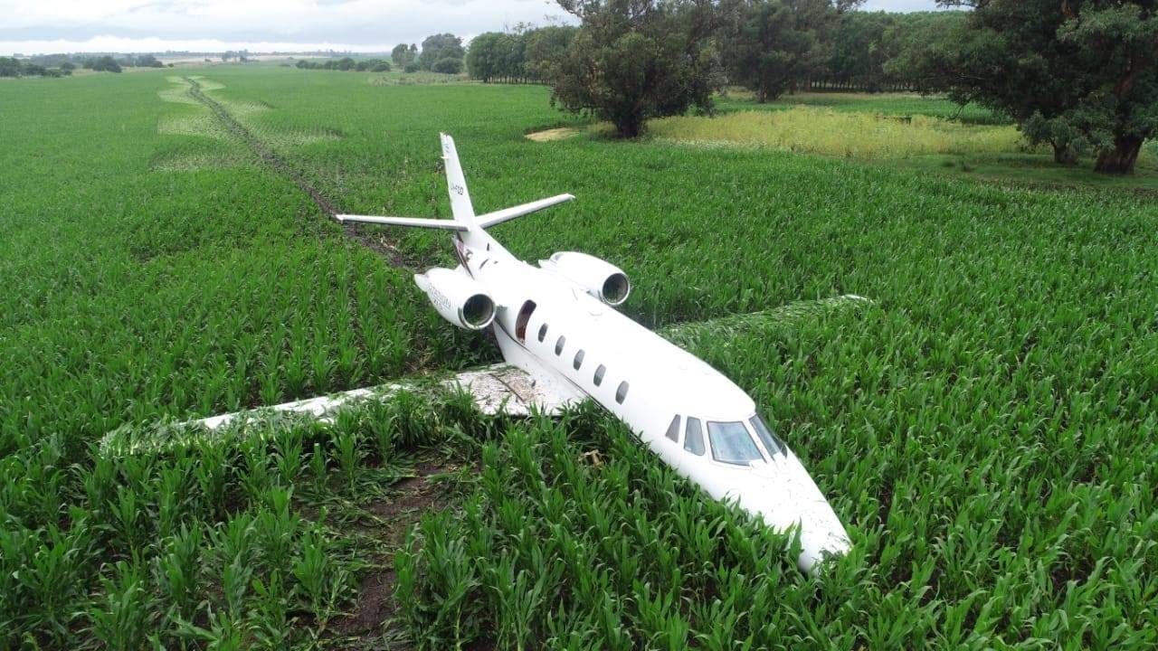 argentina plane landing