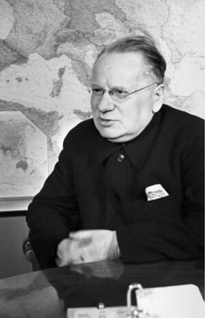 Maksim M. Litvinov