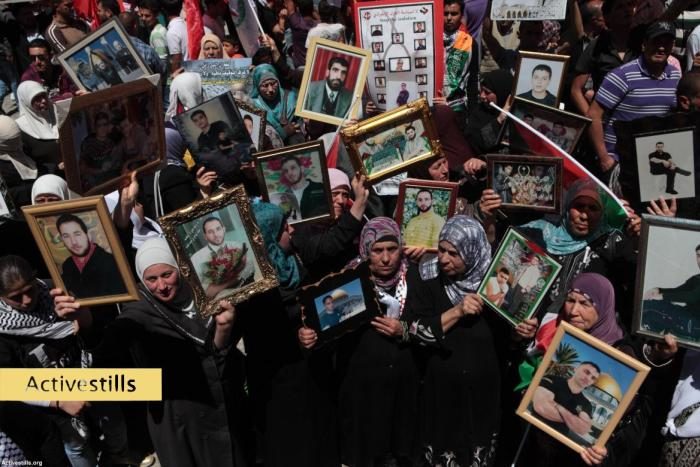 Palestinian prisoners’ families rally for their release