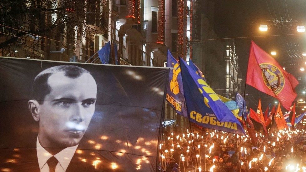 Click to enlarge Heil Bandera Ukraine torch