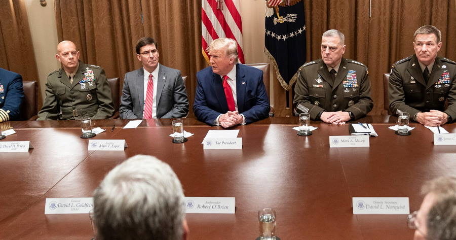 Click to enlarge trump military briefing