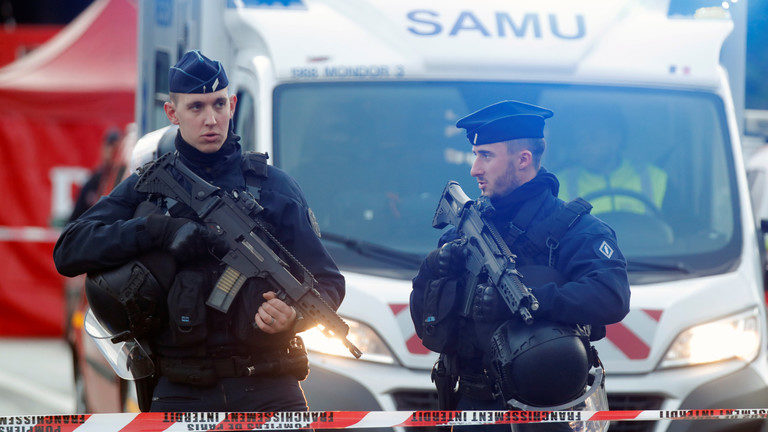 Click to enlarge Villejuif