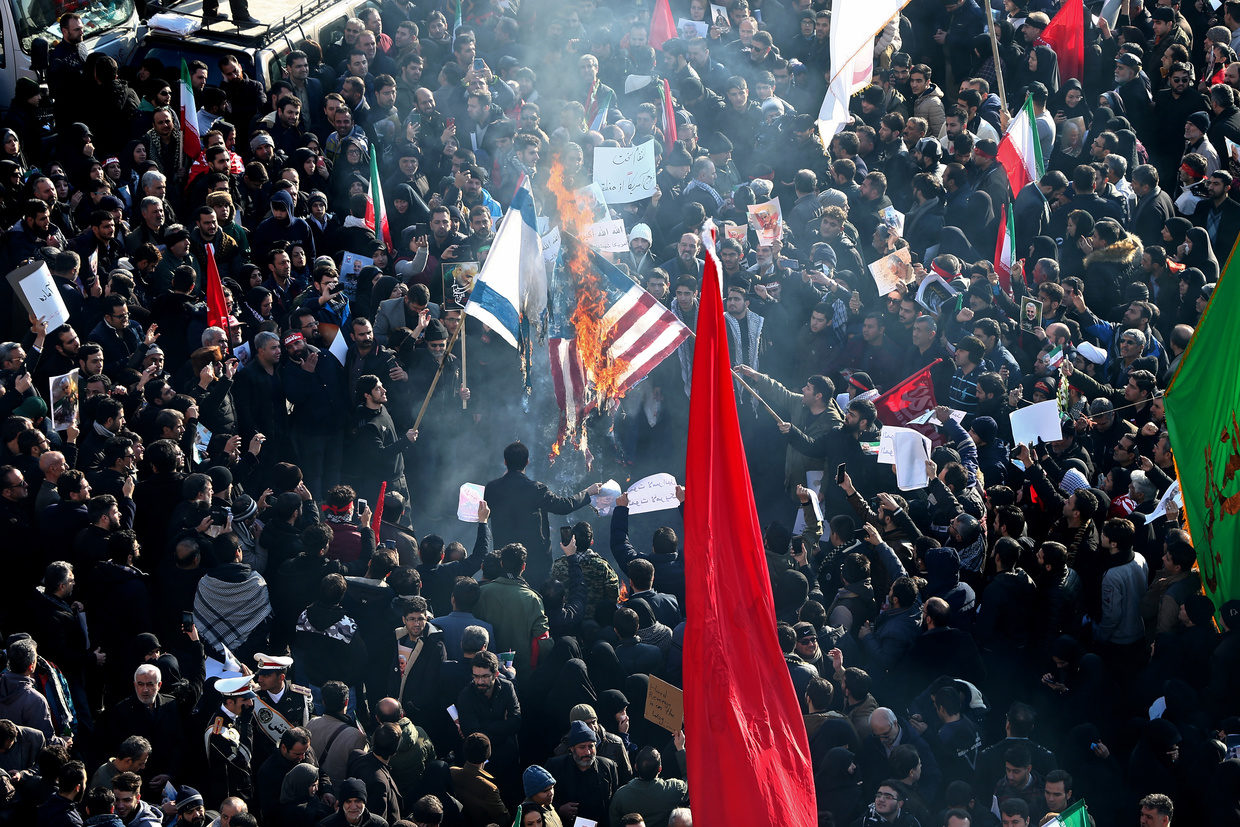 Click to enlarge Soleimani funeral american flag burned