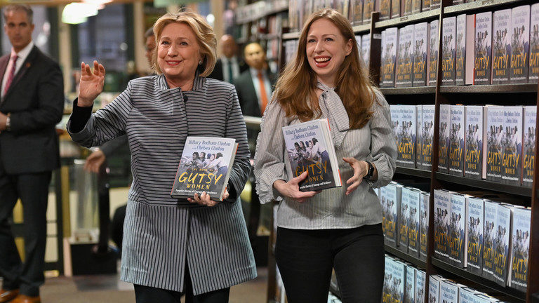 hillary and chelsea clinton