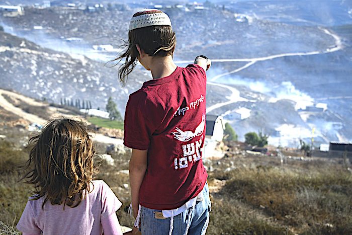 Click to enlarge Jewish children