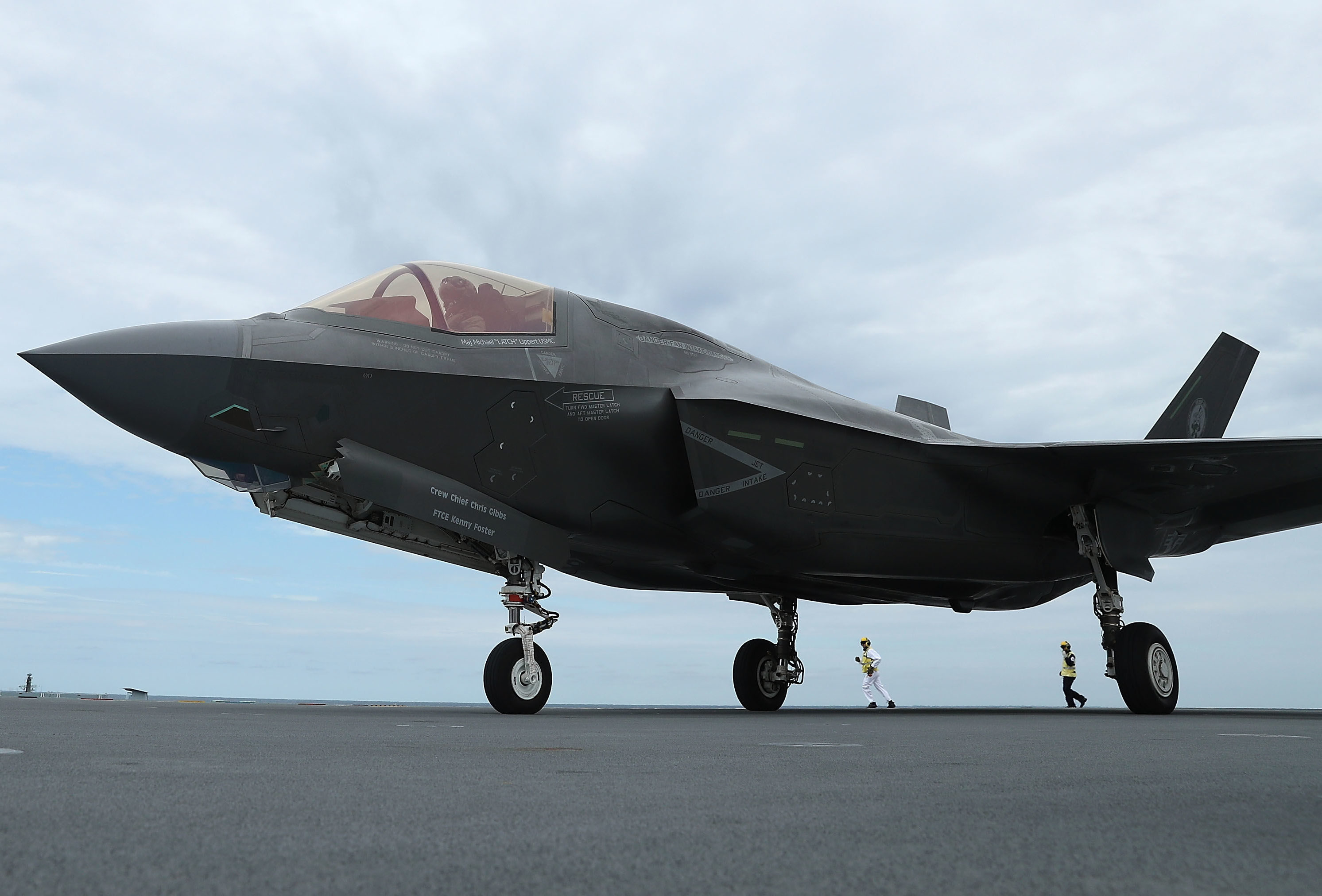 Click to enlarge F-35B jet