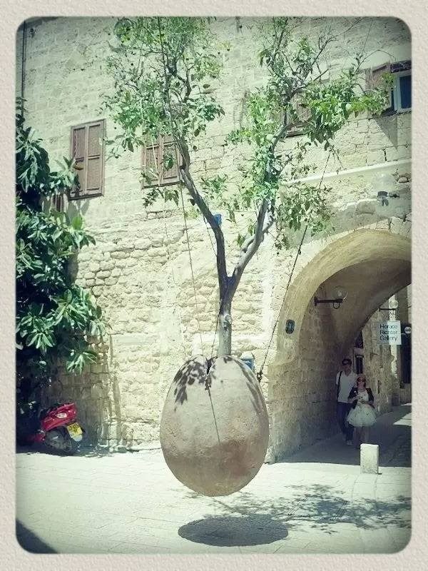 Burial pod