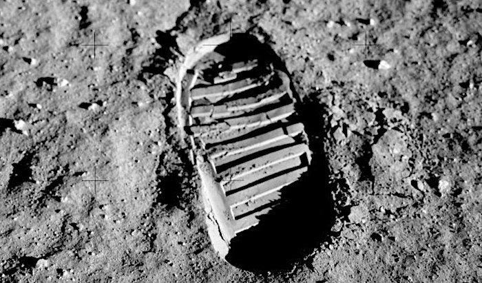 moonshoe print