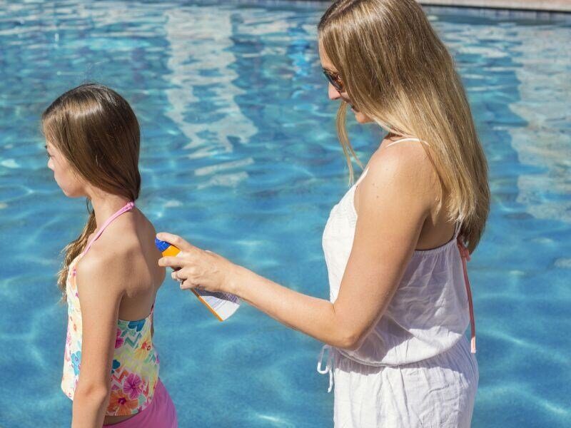 Click to enlarge sunscreen kids summer