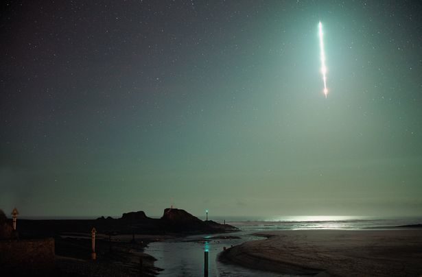 Bolide meteor over Bude