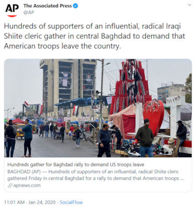 hundreds iraqi protestors