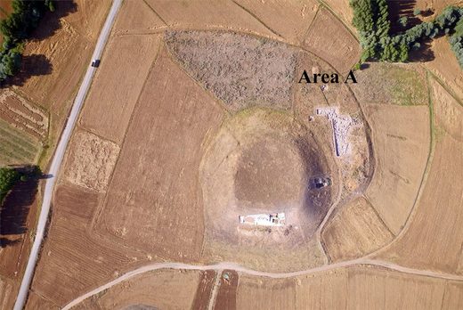 Click to enlarge Usa̧klı Höyük