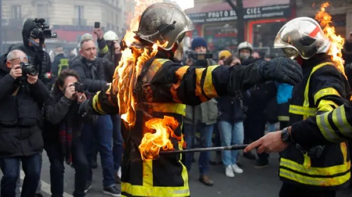 Click to enlarge Firefighters on fire