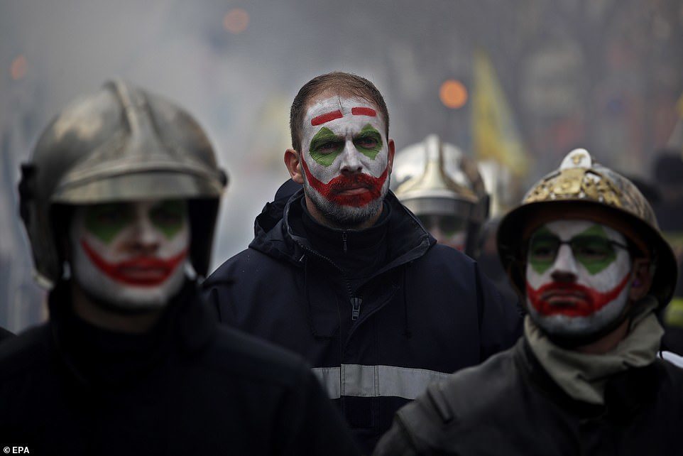 French firefighters joker
