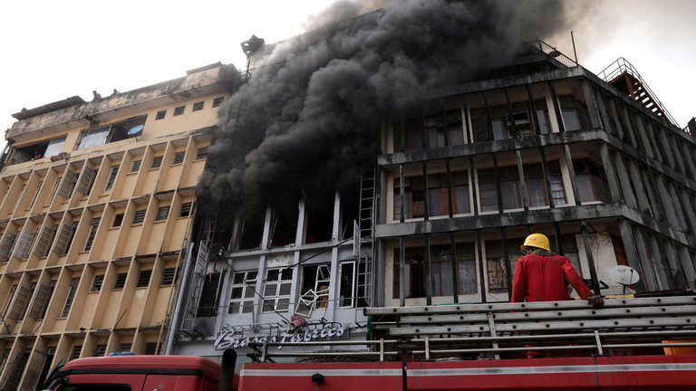 lagos market fire